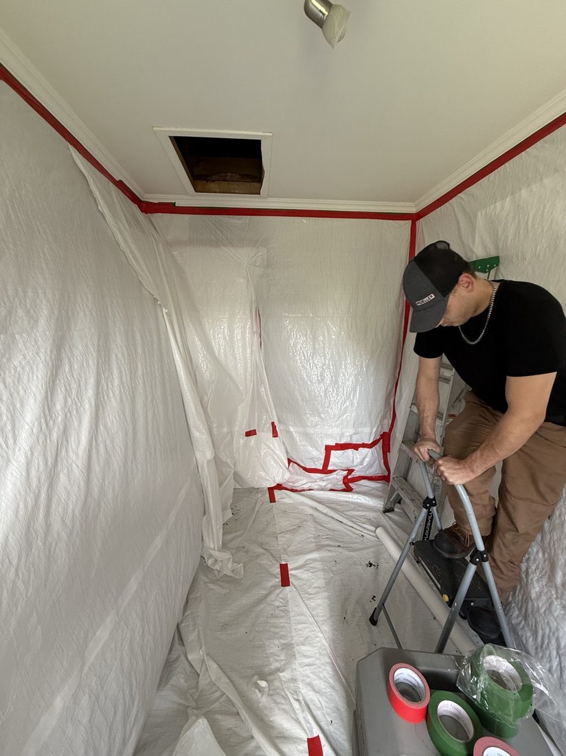 Retrait sous confinement par un technicien